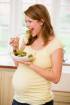 Může strava matky ovlivnit vznik alergií u jejího dítěte?
